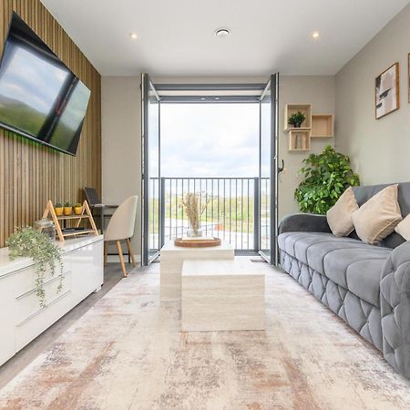 Springwell Suite - City Centre - Balcony & Pool Table - 3 Bed Лийдс Екстериор снимка